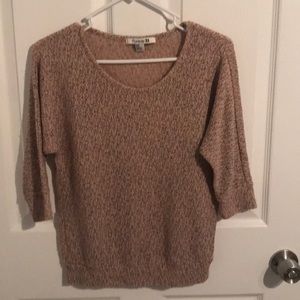 Cute scoop neck light sweater